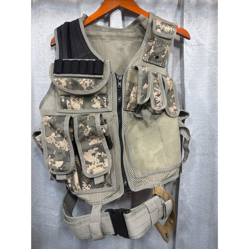 UTG Tactical Load Bearing Vest ACU Digital Camo Mesh Util. Hunting Airsoft L-XL